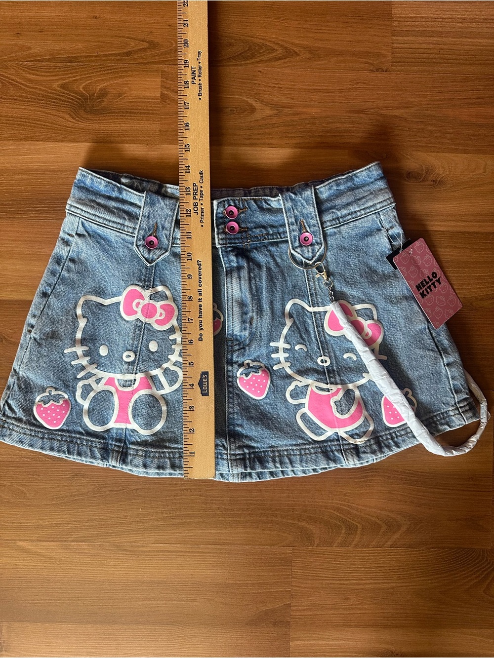 Hello Kitty Blue Denim Skirt with Pink Details - Picture 4 of 13